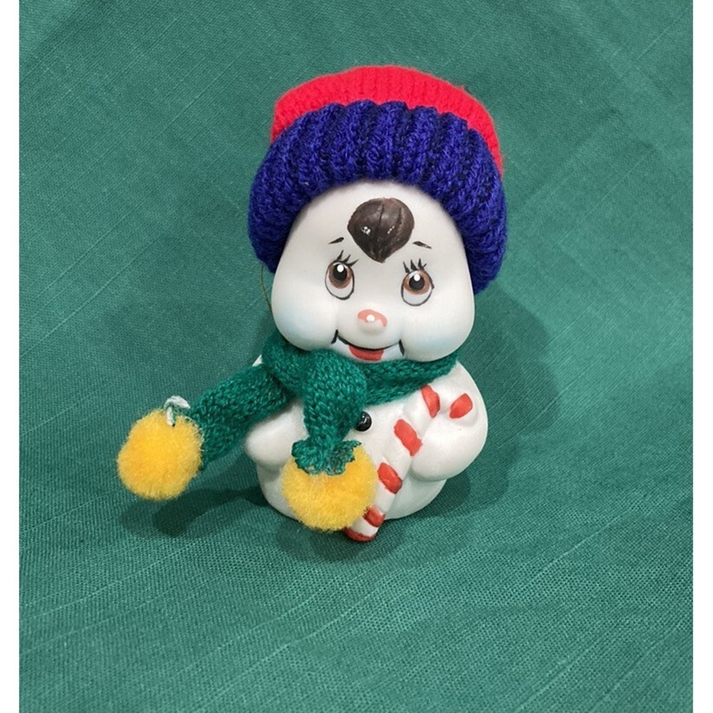 Vintage Giftco Inc. Bisque Porcelain Snowman Snow Bell Christmas Tree‎ Ornament